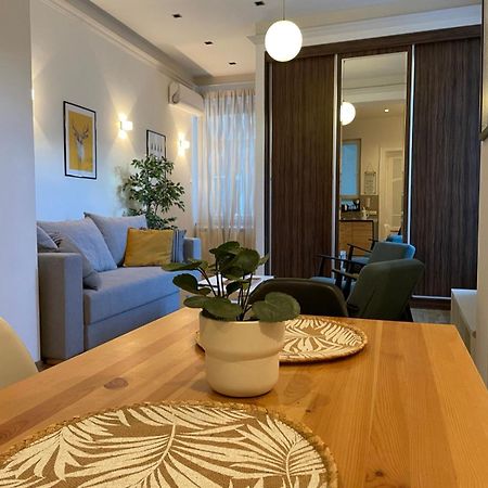 City Break Apartments Chic And Luxury ベオグラード エクステリア 写真