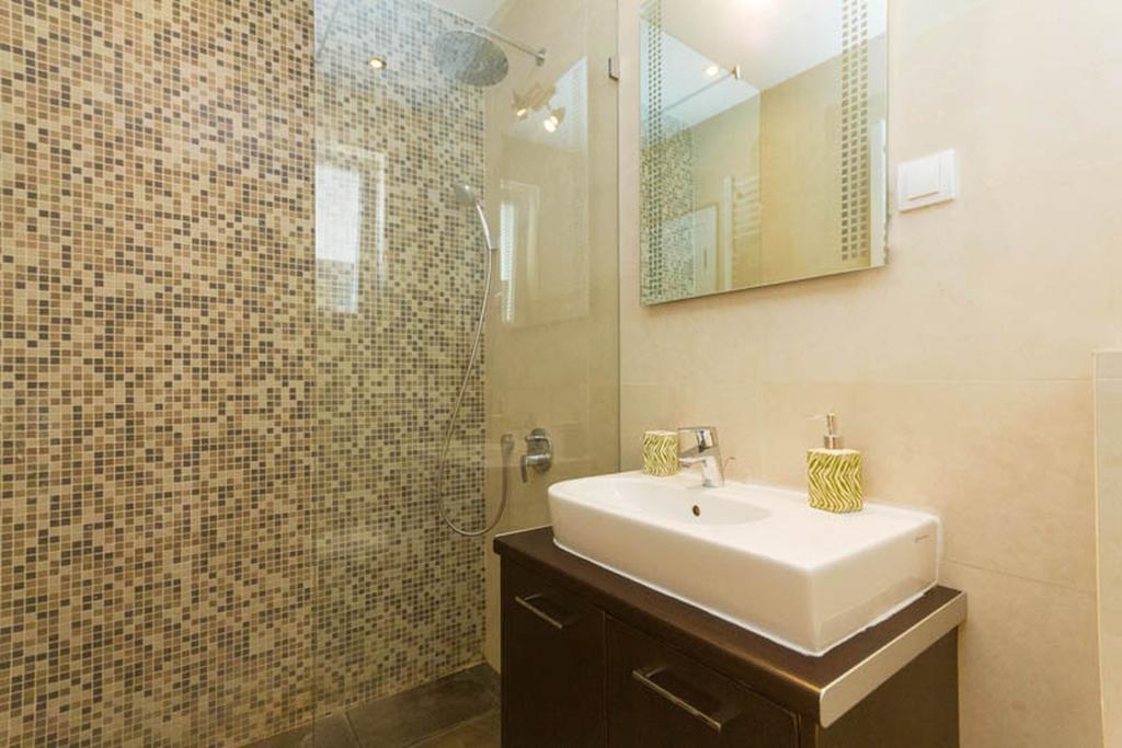 City Break Apartments Chic And Luxury ベオグラード エクステリア 写真