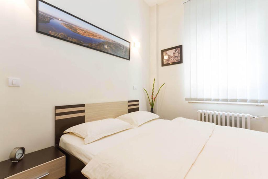City Break Apartments Chic And Luxury ベオグラード エクステリア 写真