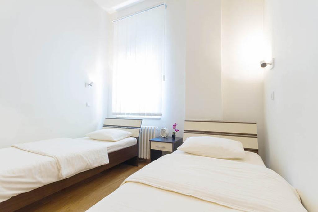 City Break Apartments Chic And Luxury ベオグラード エクステリア 写真